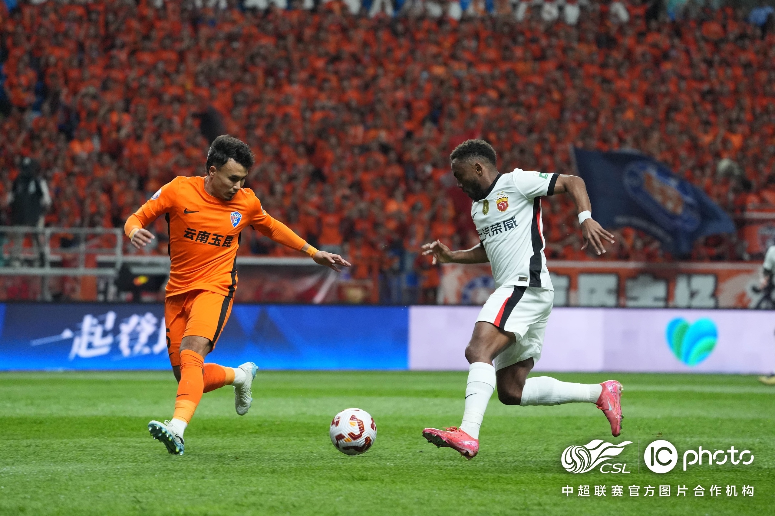 九博入口 -包含赛地聚焦——葡超加时末段热度飙升，武汉三镇外线爆发，震撼外界，赛程密集仍需轮换的词条